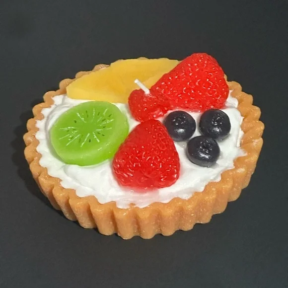 Fruit Tart Candle Fruity Scented - Picture 3 of 6